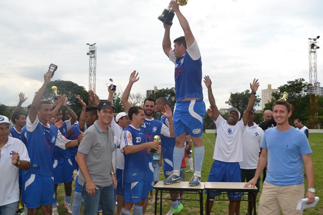 Regional de Futebol: Vera Cruz goleia e conquista mais um título